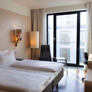 Standard Zimmer mit Kingsize-Bett